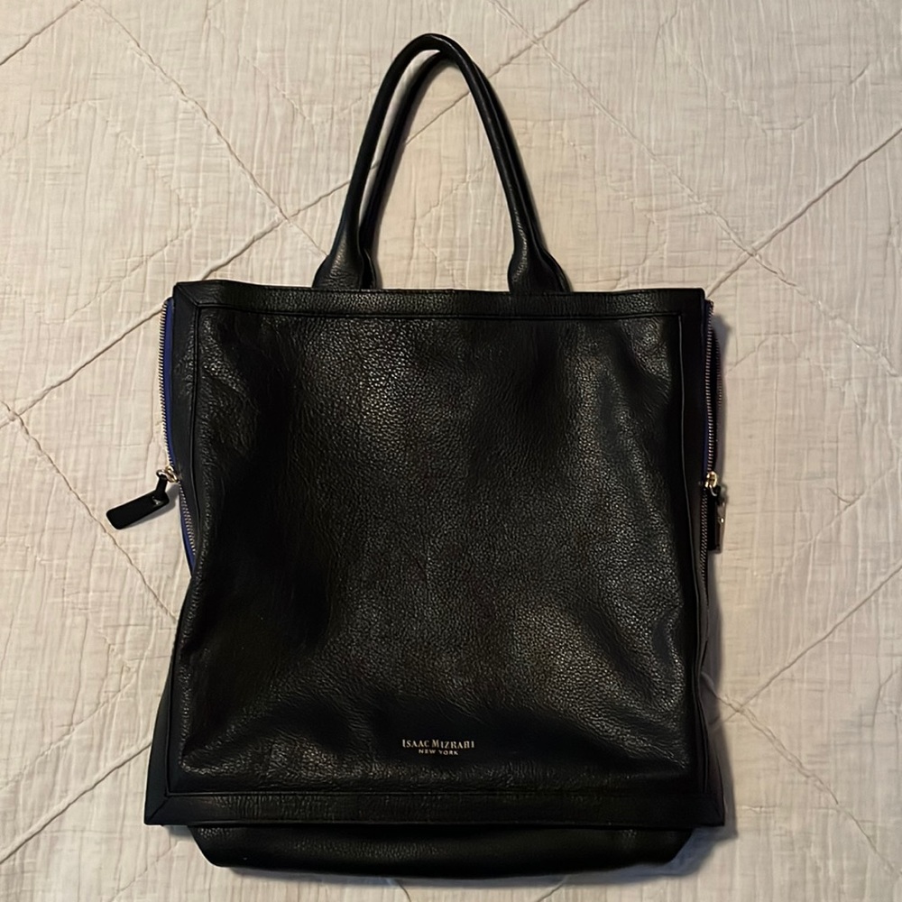 Isaac Mizrahi black pebble leather bag.